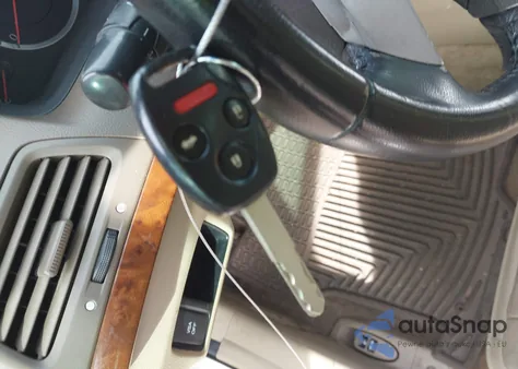 2010 Honda Accord 2.4 Ex-L from USA, damaged, VIN 1HGCP2F88AA159251